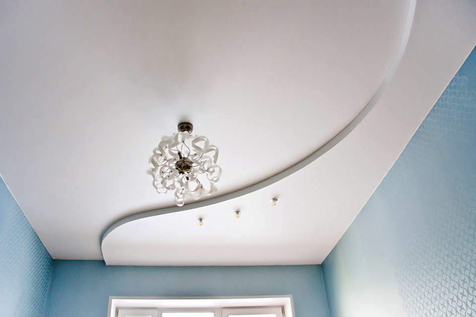 Заказать двухуровневый потолок в г. Канск